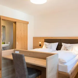 *** Gasthof Gasthof-pension Brauner Hirsch In - Mittelfranken Deutschland